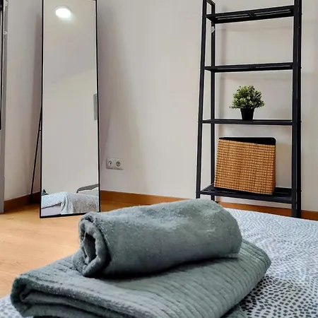 شقة Central Apartment *