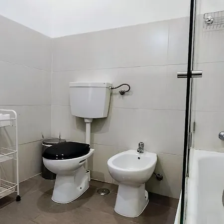 Central Apartment דירה